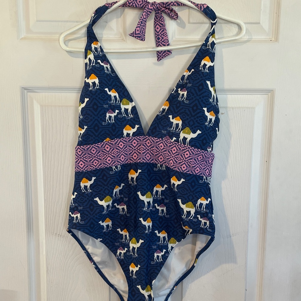 Adore Me Size Large Swimsuit. NWT. Camel Design